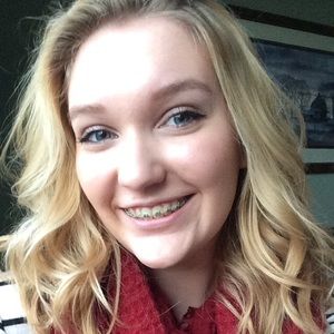 Meet your Posher, Kelli