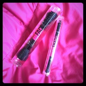 2 double ended makeup brushes!!! Set NEW