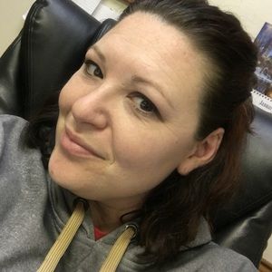 Meet your Posher, Casey