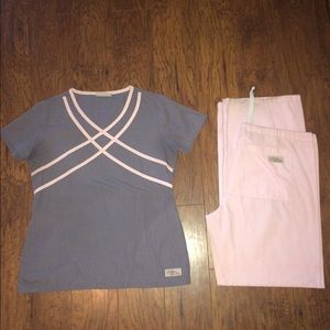 Scrub set size extra small