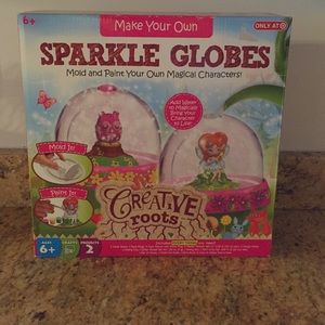 Creative Roots DIY Sparkle globes!!!!!