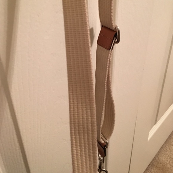 Coach Crossbody - Picture 4 of 4