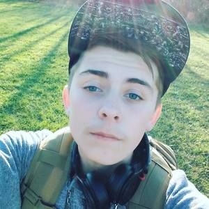 Meet your Posher, Jody