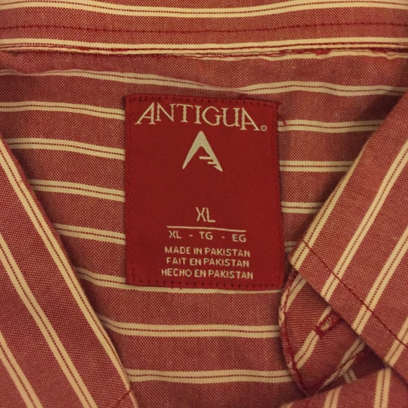 Men's UGA Button Down Shirt - Picture 3 of 4