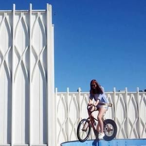 Meet your Posher, Kasi