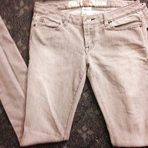 Gray skinny jeans
