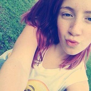 Meet your Posher, Zoe