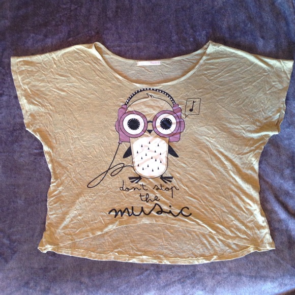 Papaya "don't stop the music" Graphic Tee