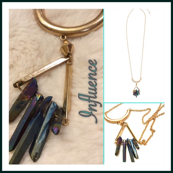 Influence Golden Bay Necklace