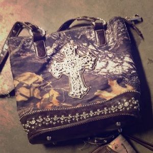 Camo purse