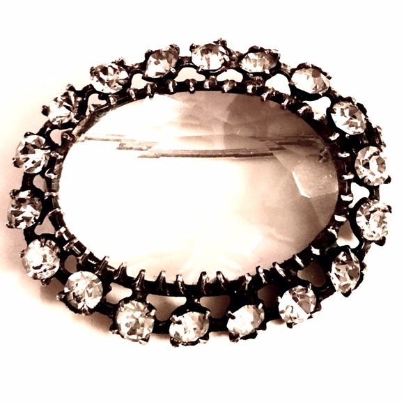 Vintage Glass & Rhinestone Brooch