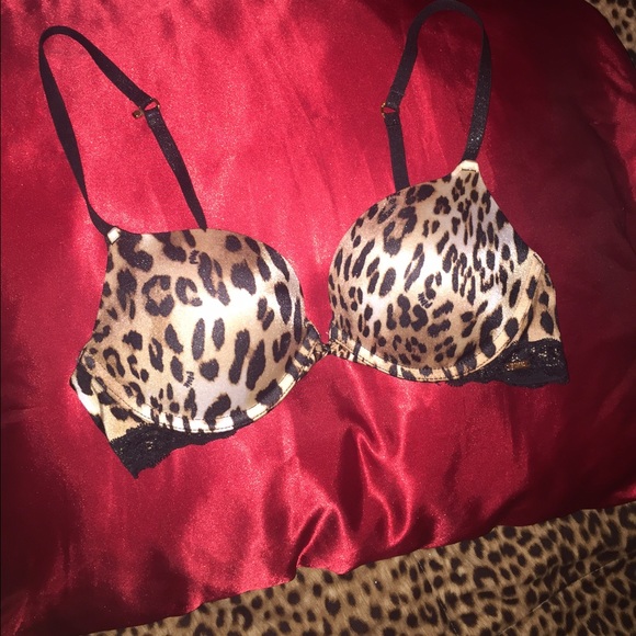 Victoria's Secret push up bra