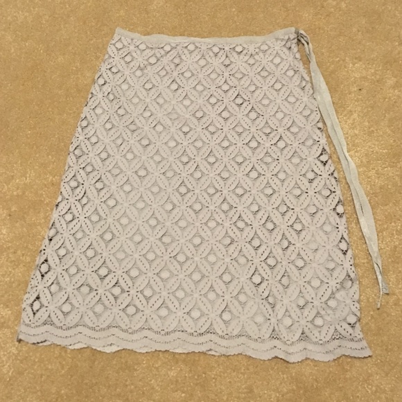 💥Tonight only sale💥Gray Skirt with Lace Overlay
