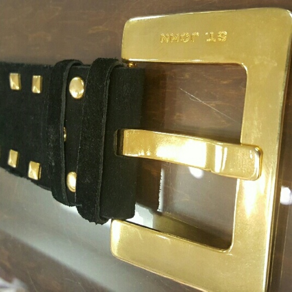 ST. JOHN Suede Belt