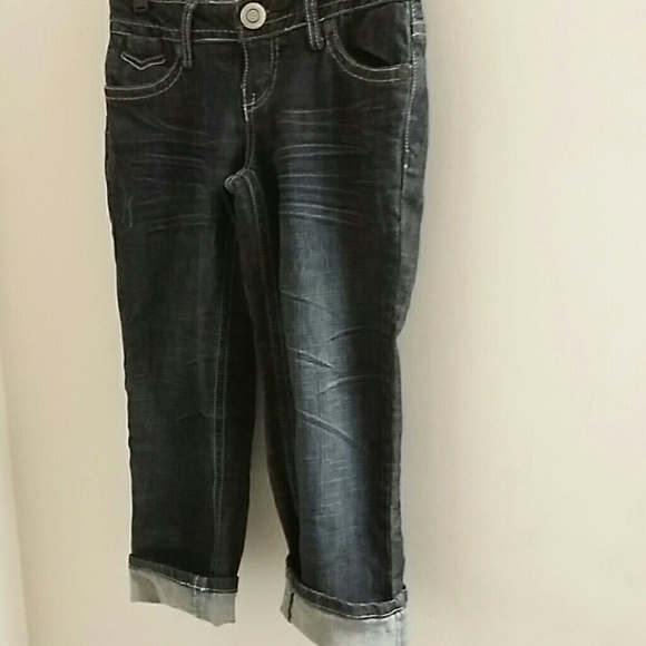 Capris - Picture 3 of 4