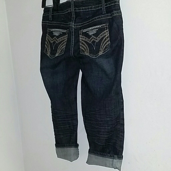 Capris - Picture 4 of 4