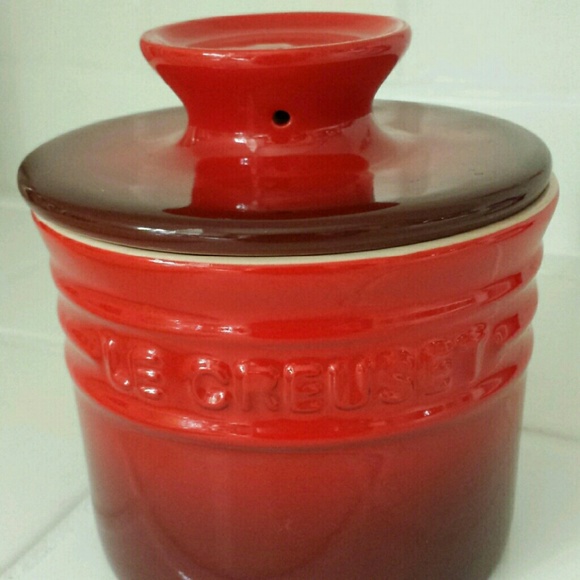 Le creuset Stonewear Bell Butter Crock