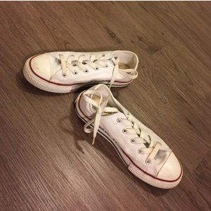 White converse