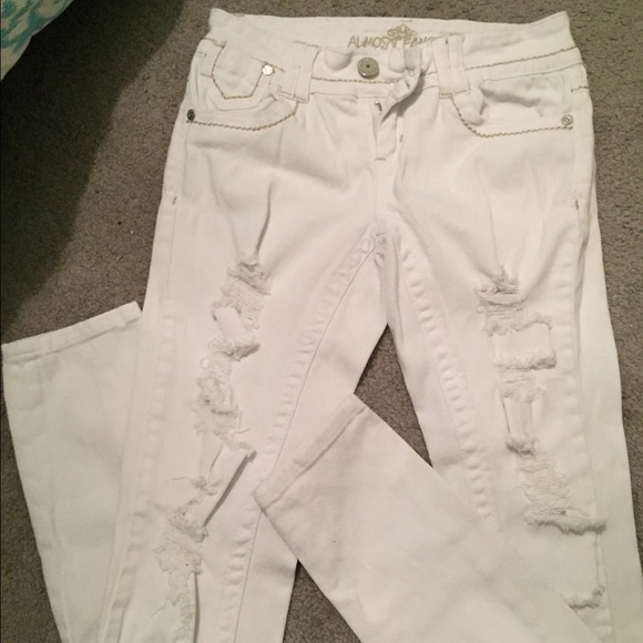 almost famous white jeans