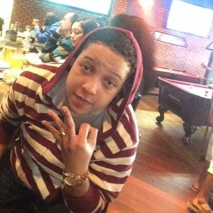 Meet your Posher, Ace