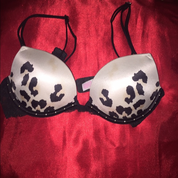 VS PINK push up bra with cheetah print