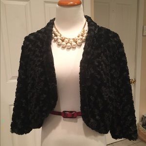 Black Shrug 🎀