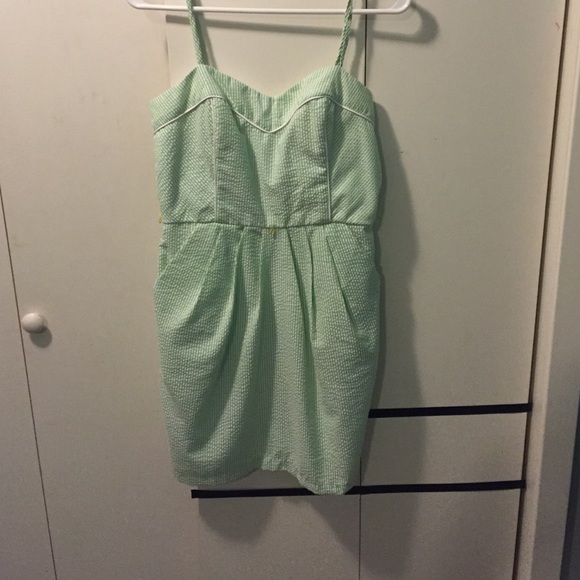 Mint and white dress - Picture 1 of 3