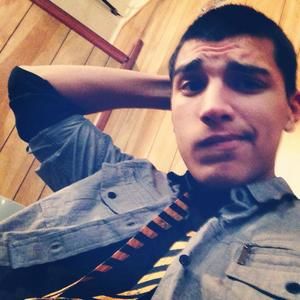 Meet your Posher, Andres