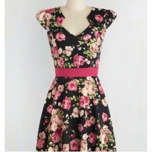 Mod Cloth the story of citrus floral pinup dress