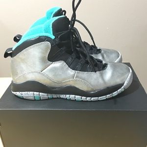 Jordan retro 10 $130 on Mercarℹ