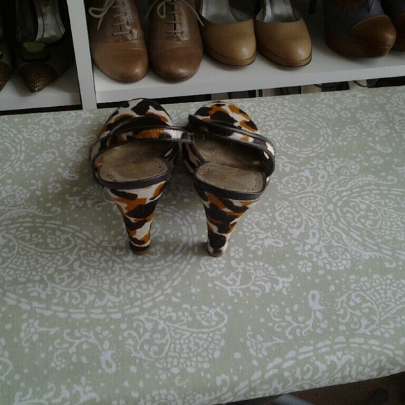 BCBG - Picture 3 of 3