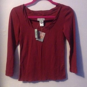 burgundy top .