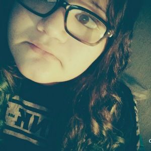 Meet your Posher, Elisa