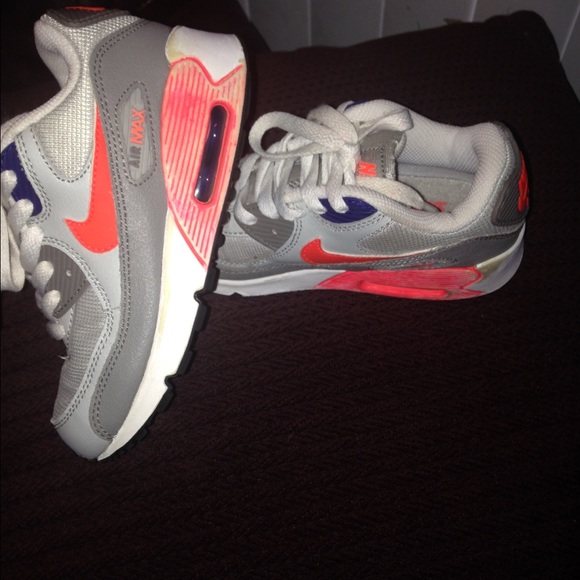 Kids gray & orange unisex Nike air max 90 size 12