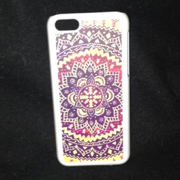 Patterned iPhone 5c case🔮 - Picture 2 of 2