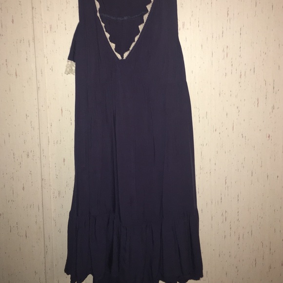 Navy dress - Picture 2 of 4