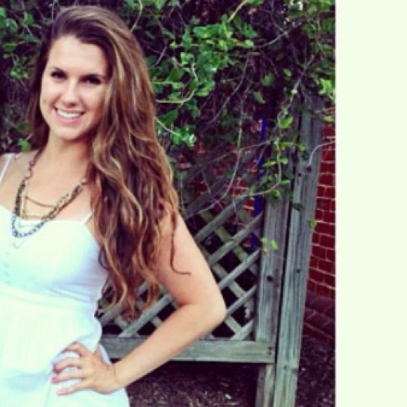 Meet your Posher, Christine - Picture 4 of 4