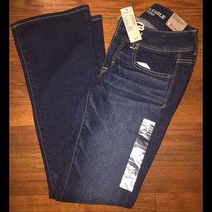 NWT American Eagle Jeans
