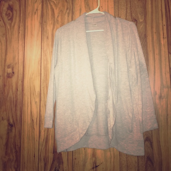 Grey cardigan