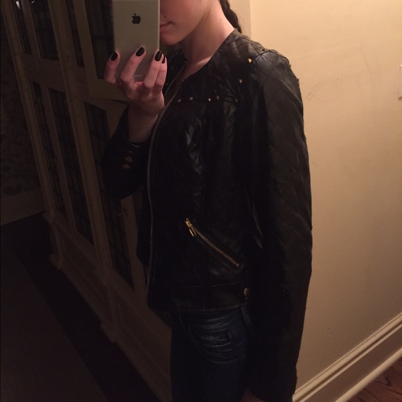 Black leather jacket - Picture 3 of 3