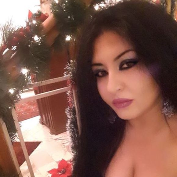 Meet your Posher, Karmen