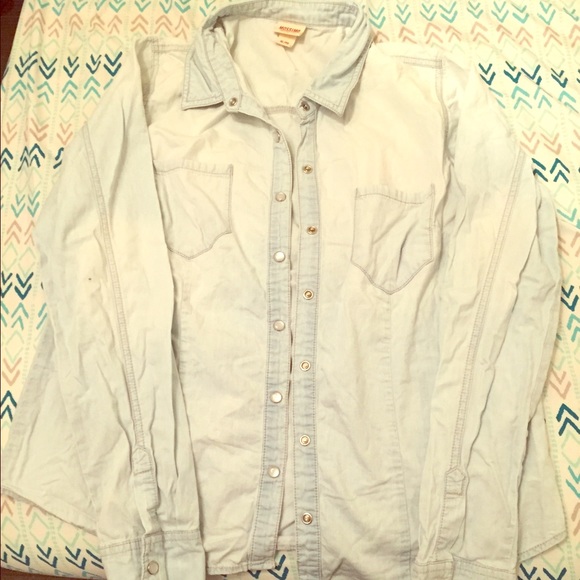 Mossimo supply and co denim button up