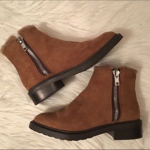 Brown Ankle Boots with Fur