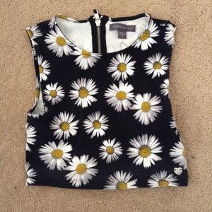 Kendall & Kylie Daisy Crop Top