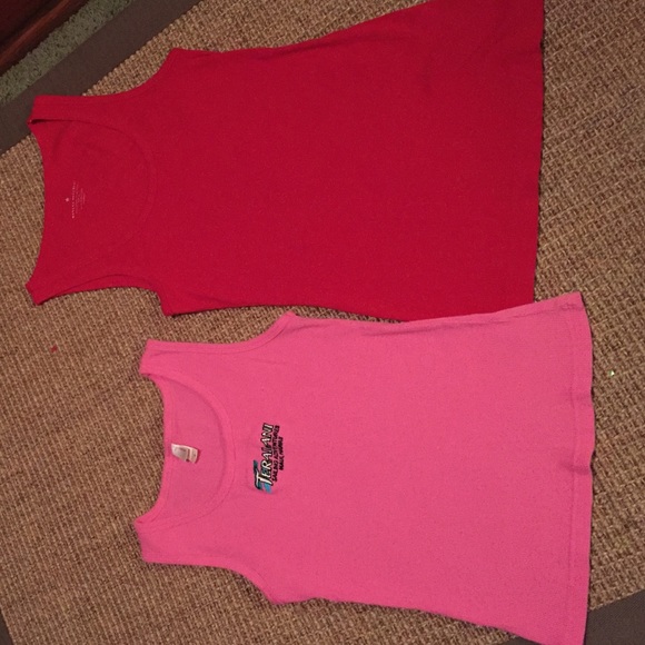 2 summer tank tops
