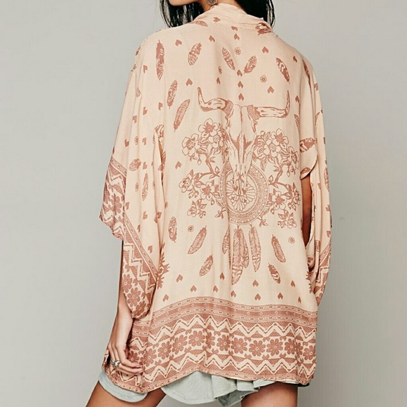 ❌BUNDLED/SOLD Spell Dreamcatcher Kimono - Picture 2 of 3