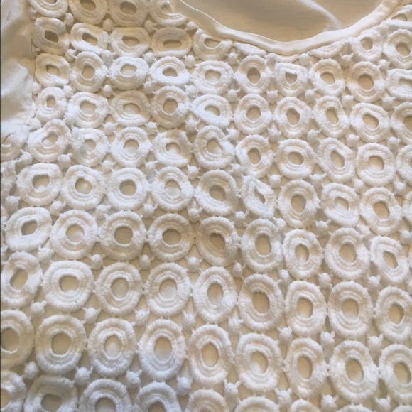 {SOLD} JCrew White Top - Picture 4 of 4