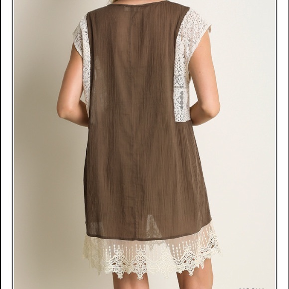 💙 Host Pic  Mocha Lace Tunic - Picture 3 of 3