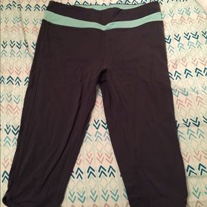 TekGear Grey and Mint slimming workout Capri
