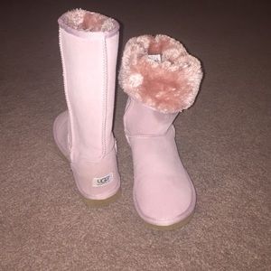 Pink ugg boots!